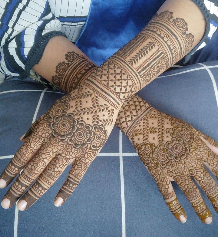 Maya heena mehndi artist banner