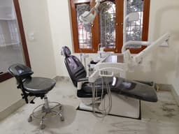 Dr. Amitha