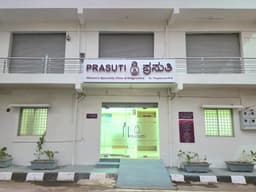 Dr Thejashwini R N