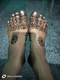 Latha (Latha mehendi artist)