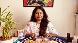 Neha Tarot Reader