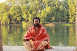 Pandit Dr. DS Joshi (Sri Sai Krishna Jyothishyalaya)